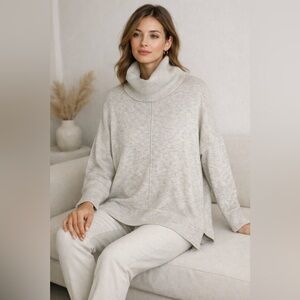 ESQUALO Women’s Cashmere Blend Turtleneck Sweater Neutral Minimalist Knit Sz S